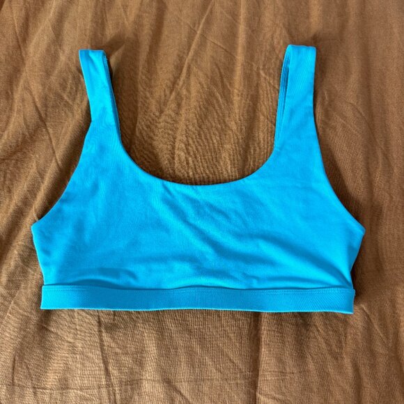 Fabletics Sports Bra & Legging set Size L - Picture 2 of 5